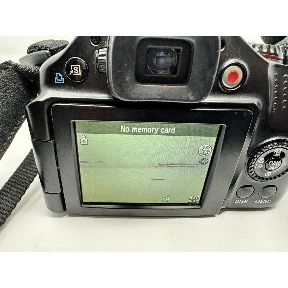 Canon SX30 SI Digital Camera - Read